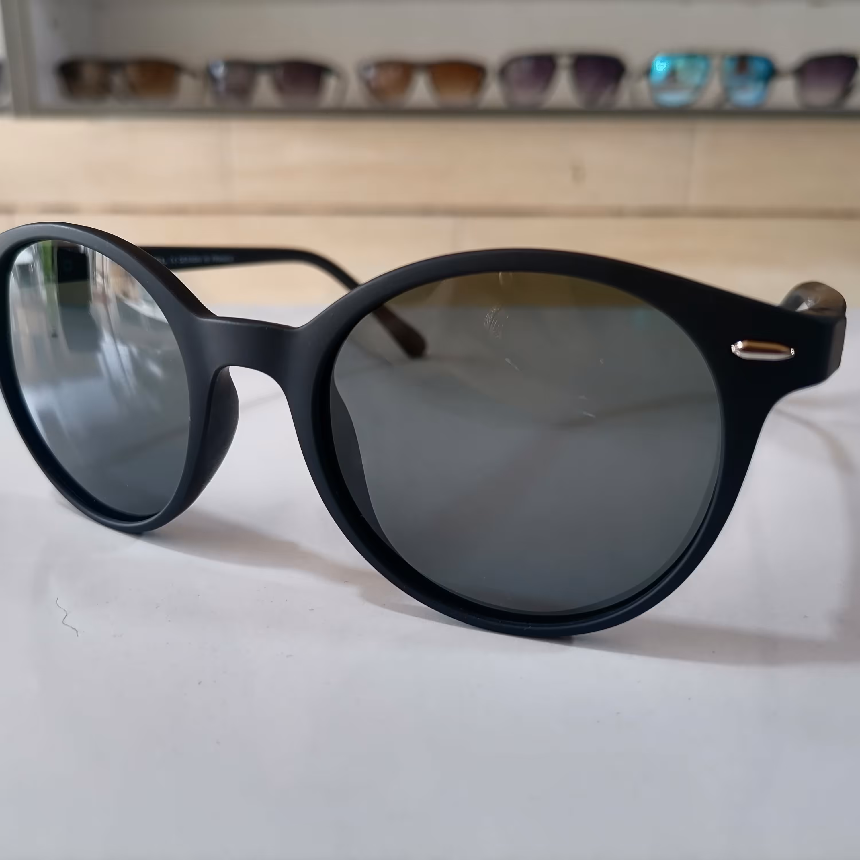 عینک عمده پارت 10 عددی عمده عینک آفتابی اوگا مورل اورجینال  اسپورت مردانه و زنانه یووی 400، پلاریزه، آنتی رفلکس