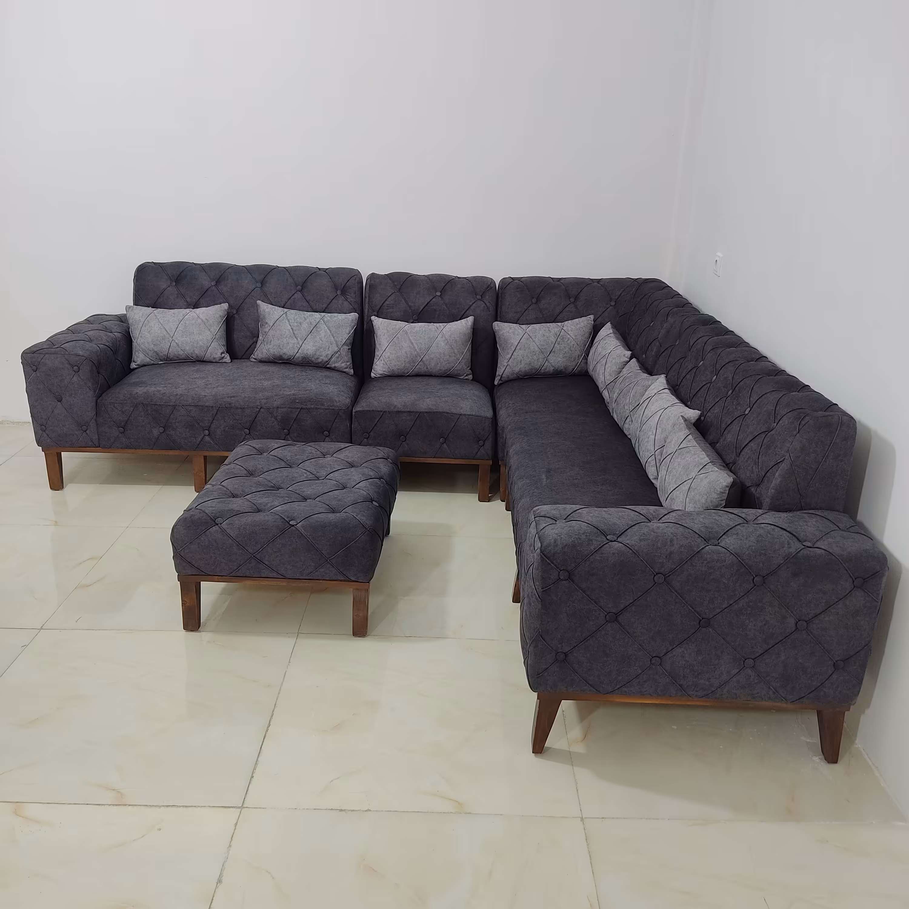 مبل ال چستر