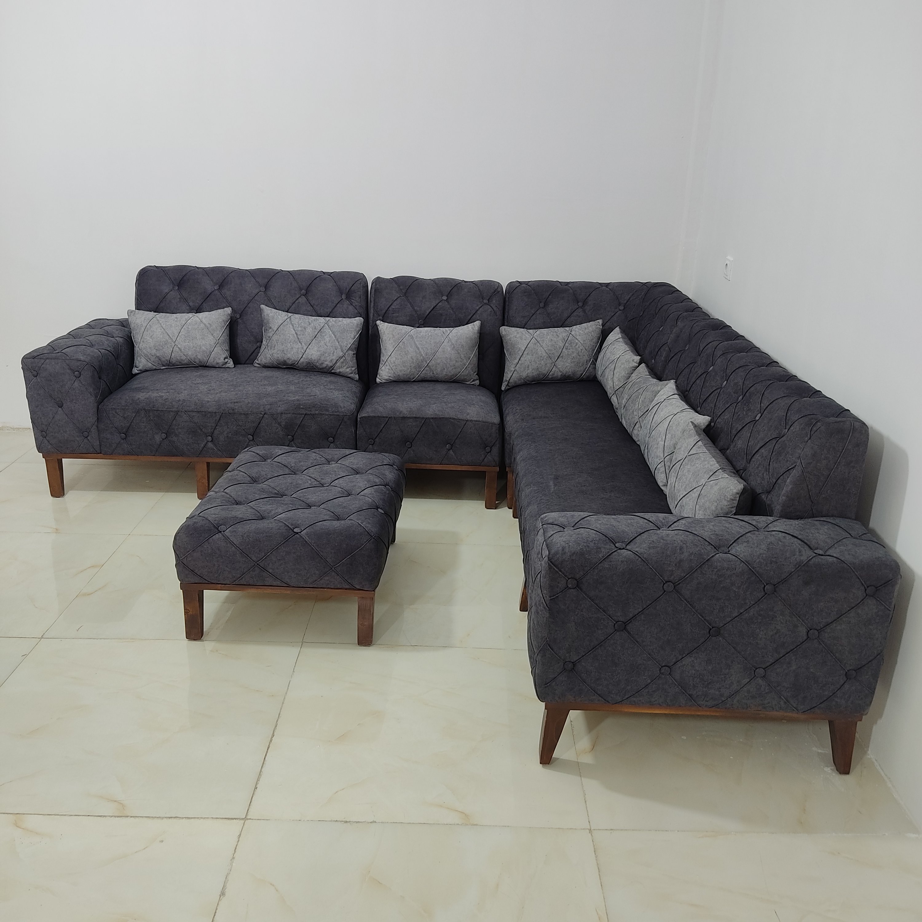 مبل ال چستر