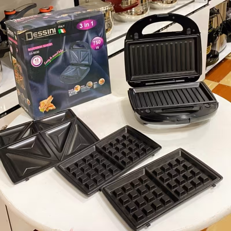 وافل،گریل،اسنک ساز دسینی اصل 
3 کاره،توان مصرفی 1000 وات 

