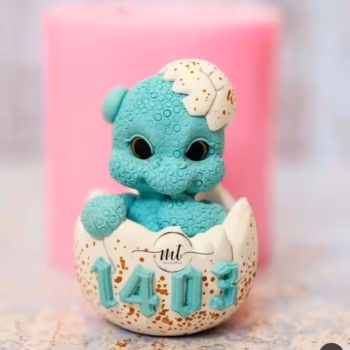 قالب سیلیکونی اژدهای بچه مناسب شمع و مجسمه نماد سال 1403