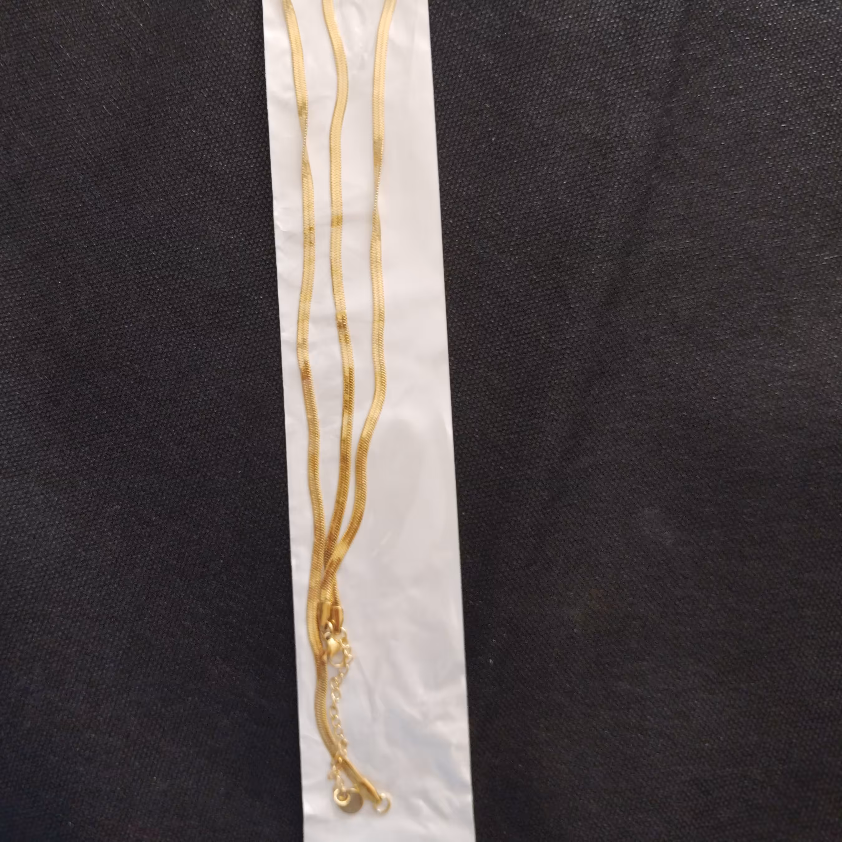 ست گردنبند و دستبند ماری طلایی رنگ ثابت 