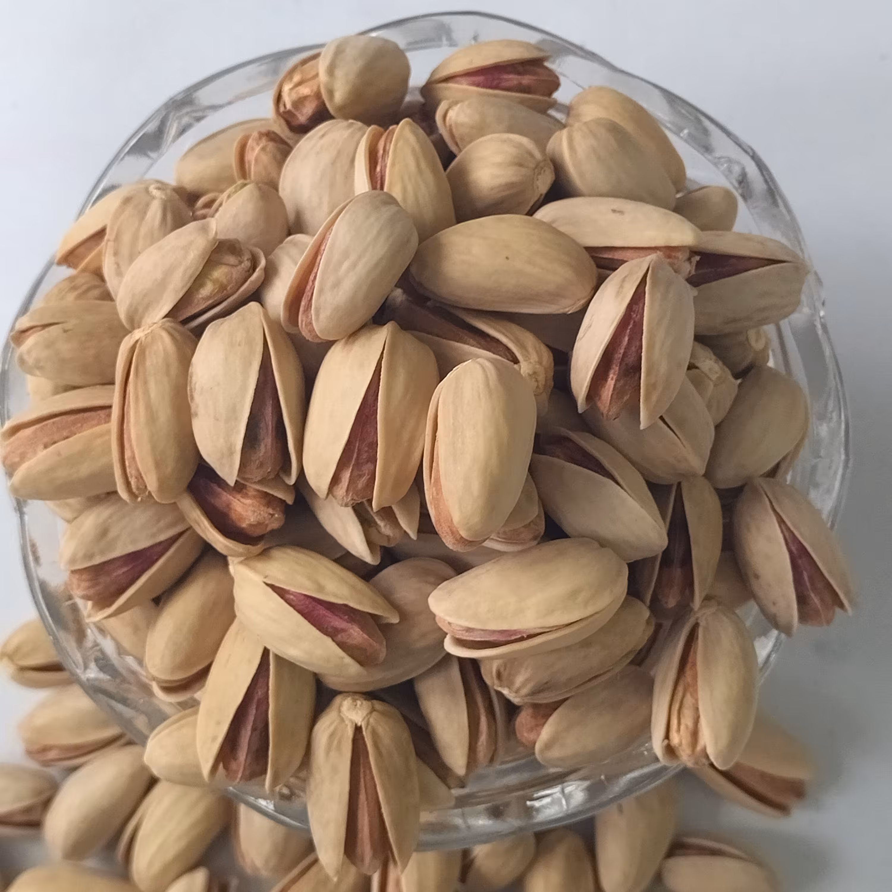 پسته اکبری خام دستچین (100 گرم)