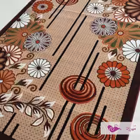 گلیم ماشینی هشتاد در یک و بیست  طرح  گلسان لوزی بژ عنابی با ارسال رایگان