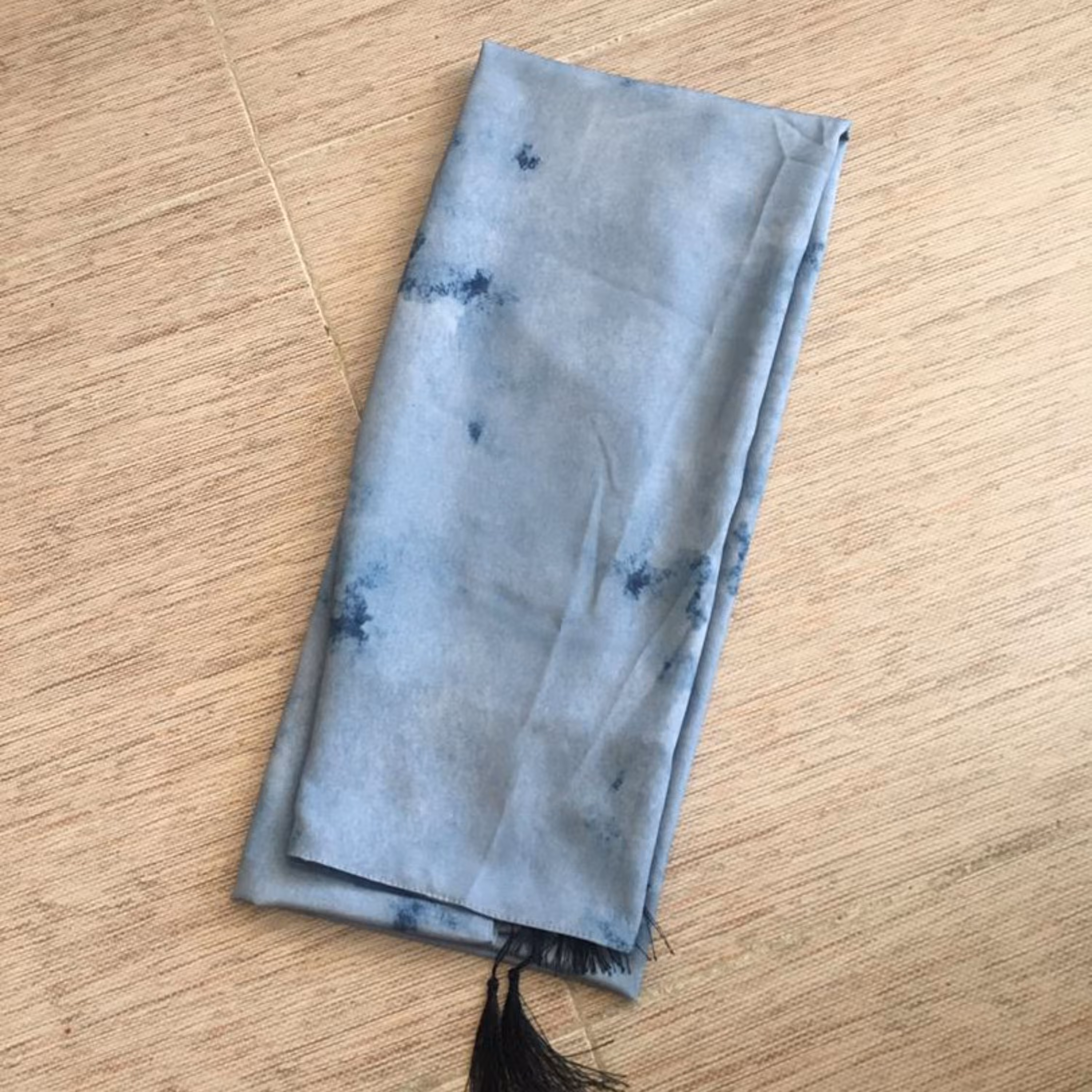 شال نخی بدون آبرفت با کیفیت تضمینی و قیمت مناسب 