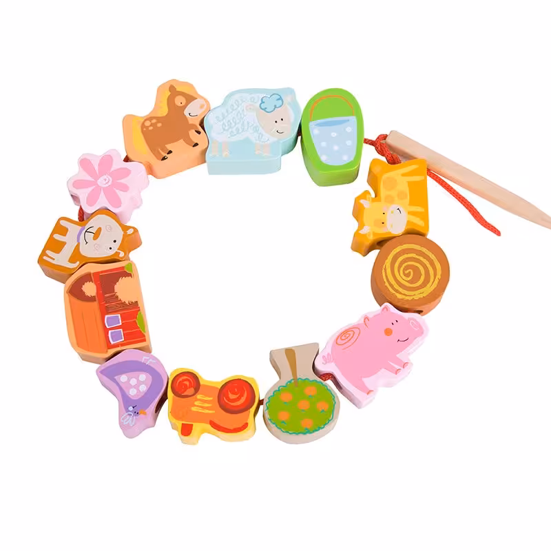 اسباب بازی چوبی نخ و مهره مزرعه classic world مدل 3633