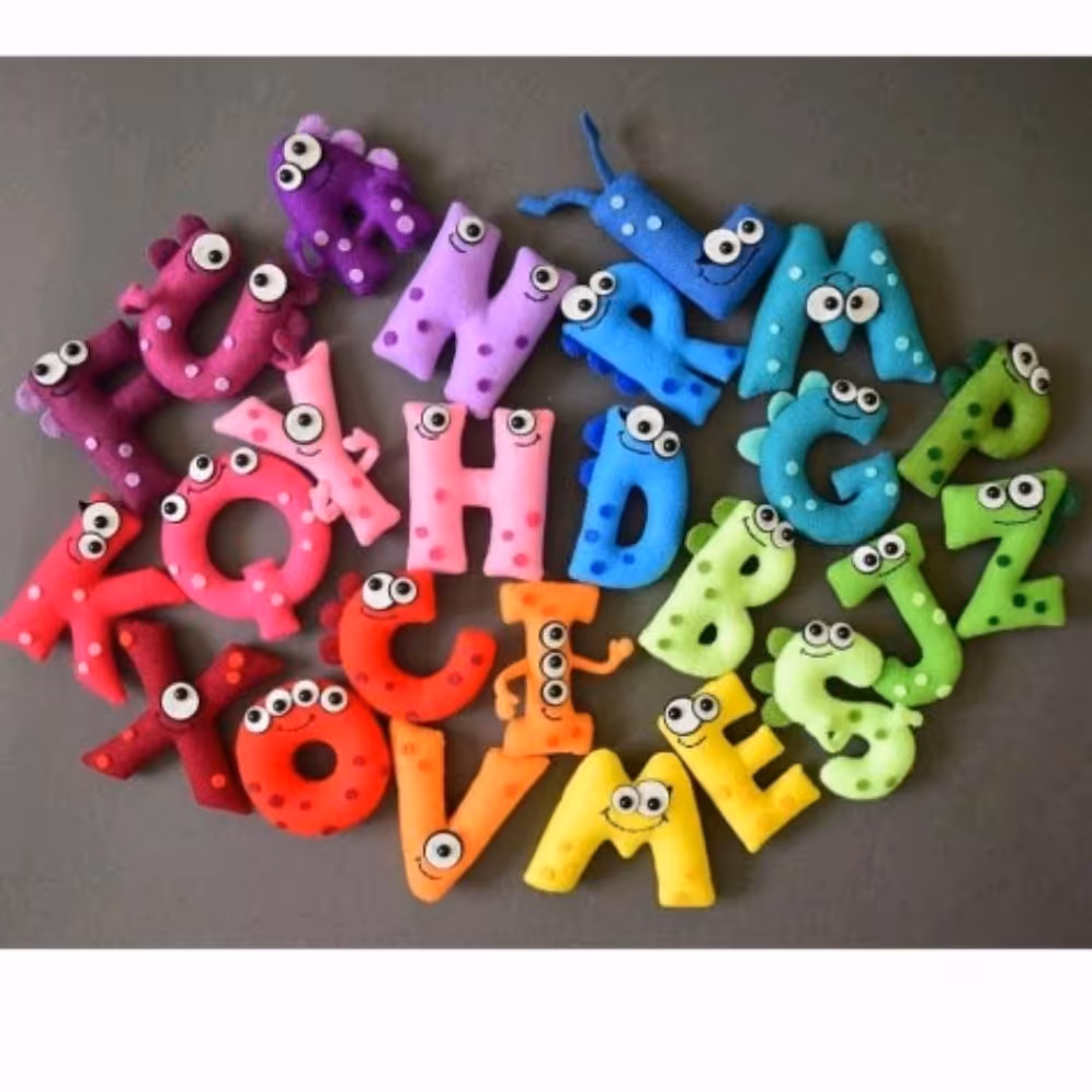 حروف انگلیسی شکلی (طرح هیولا)نمدی