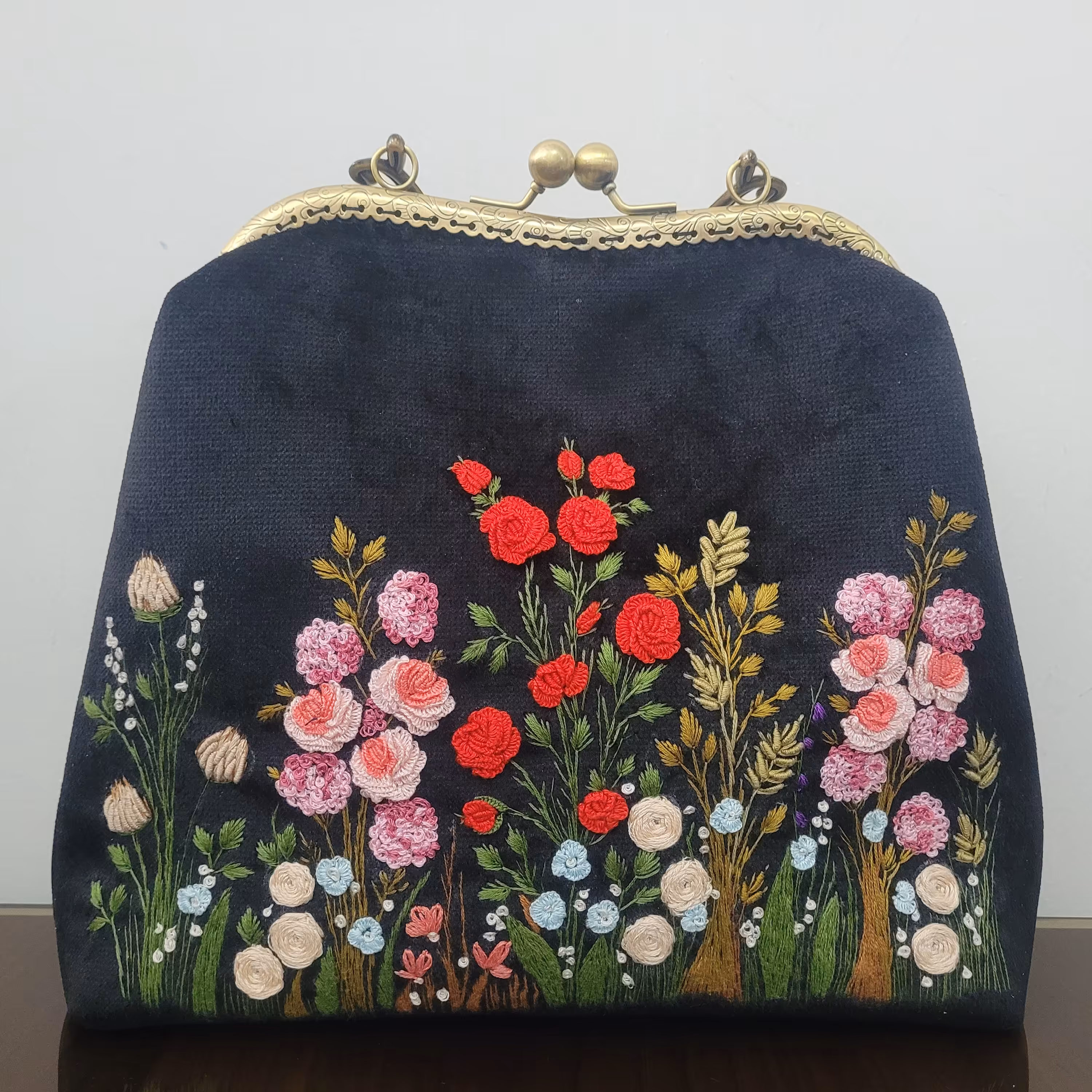 کیف مجلسی دهانه فلزی