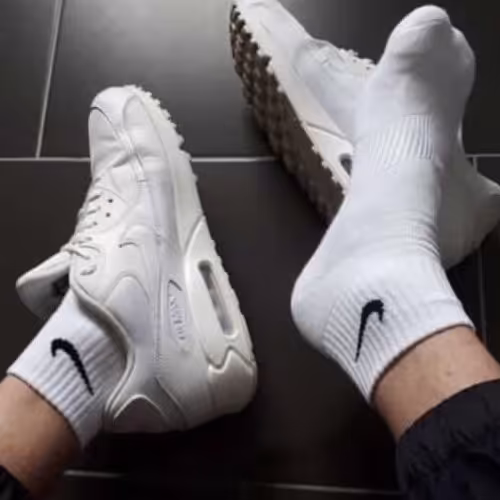 نایک مچی سفید