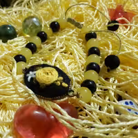 دستبند سنگی