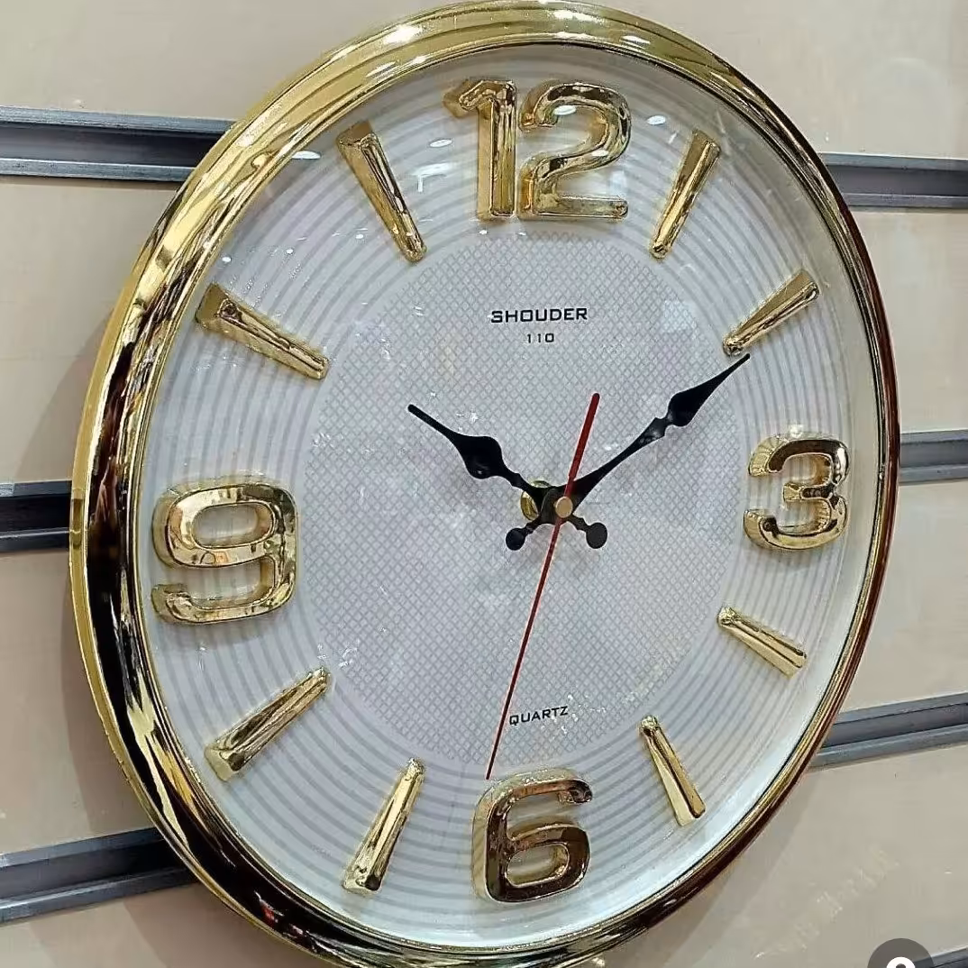 ساعت دیواری