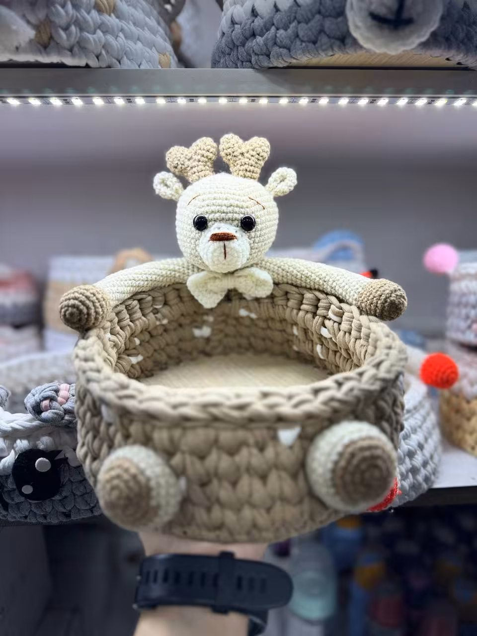 سبد لوسیون عروسکی گوزن