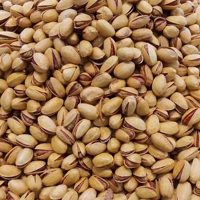 پسته احمد آقایی شور(500گرمی)