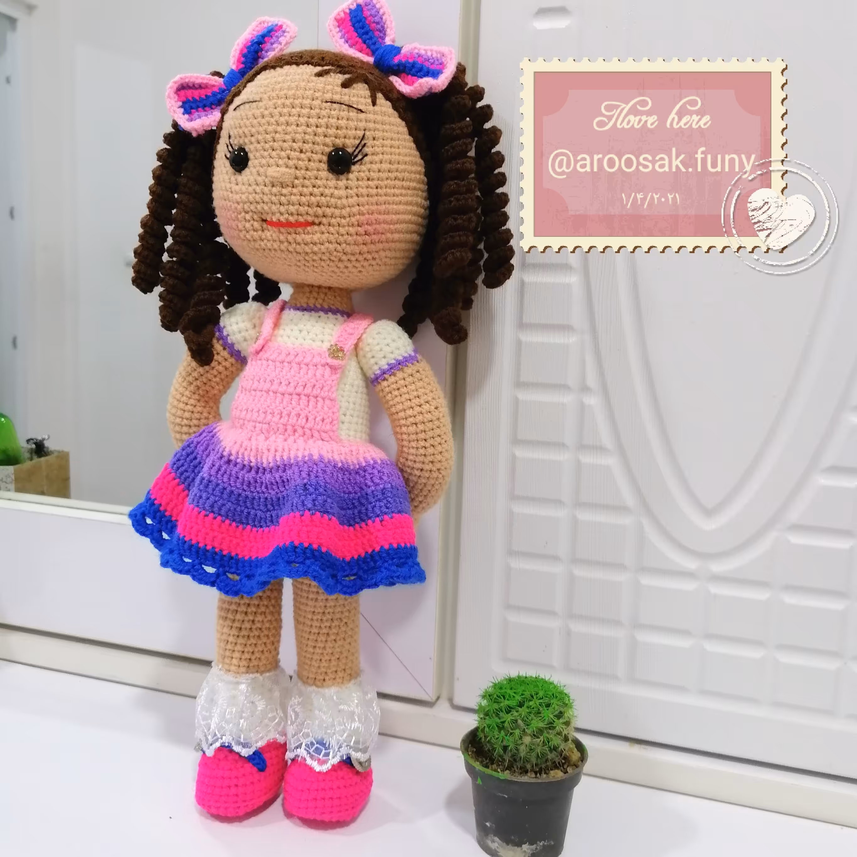 عروسک بافتنی دختر