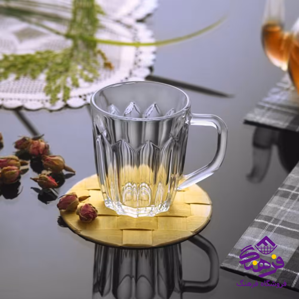 نیم لیوان امیلیا کادو اصفهان (9دک) 476