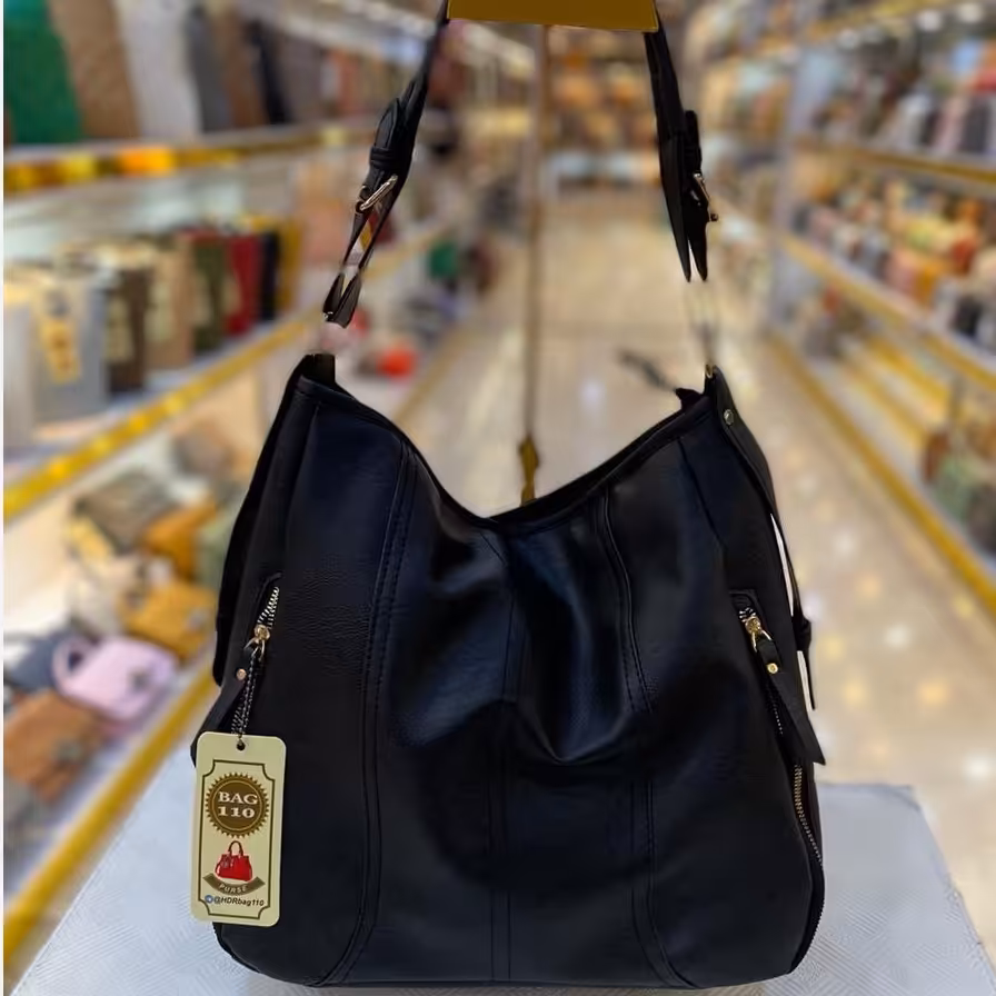 کیف زنانه جادار در رنگ بندی 