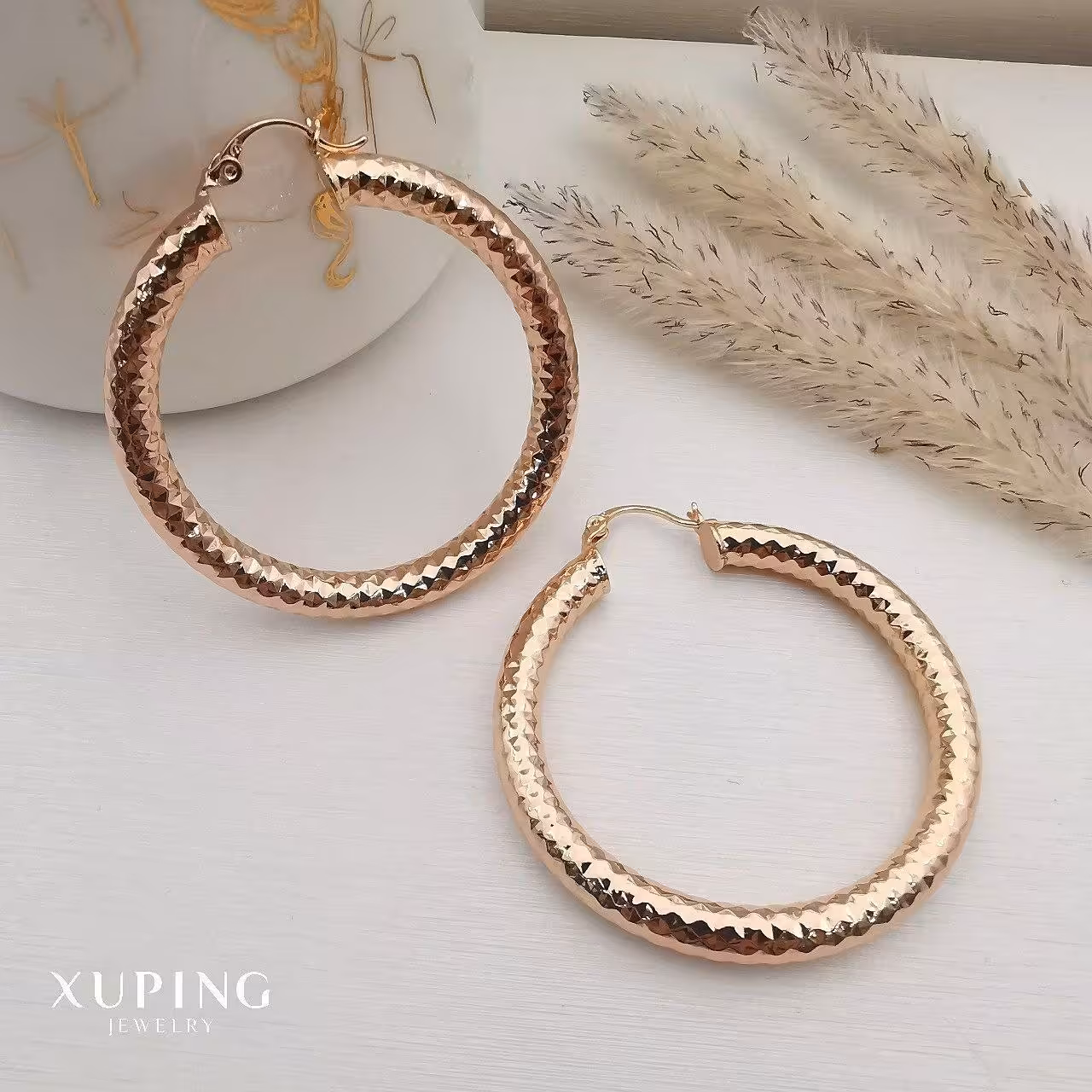 گوشواره حلقه ای