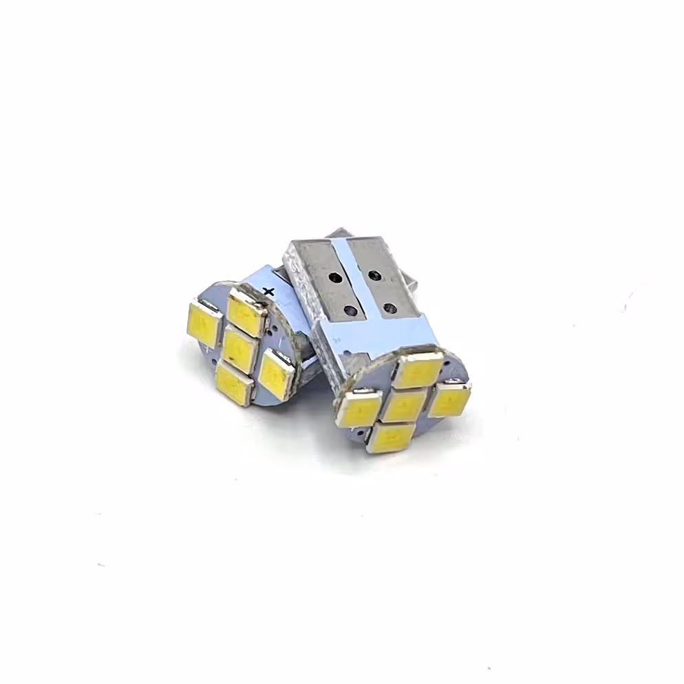 لامپ اس ام دی خودرو مدل 5 SMD نور یخی