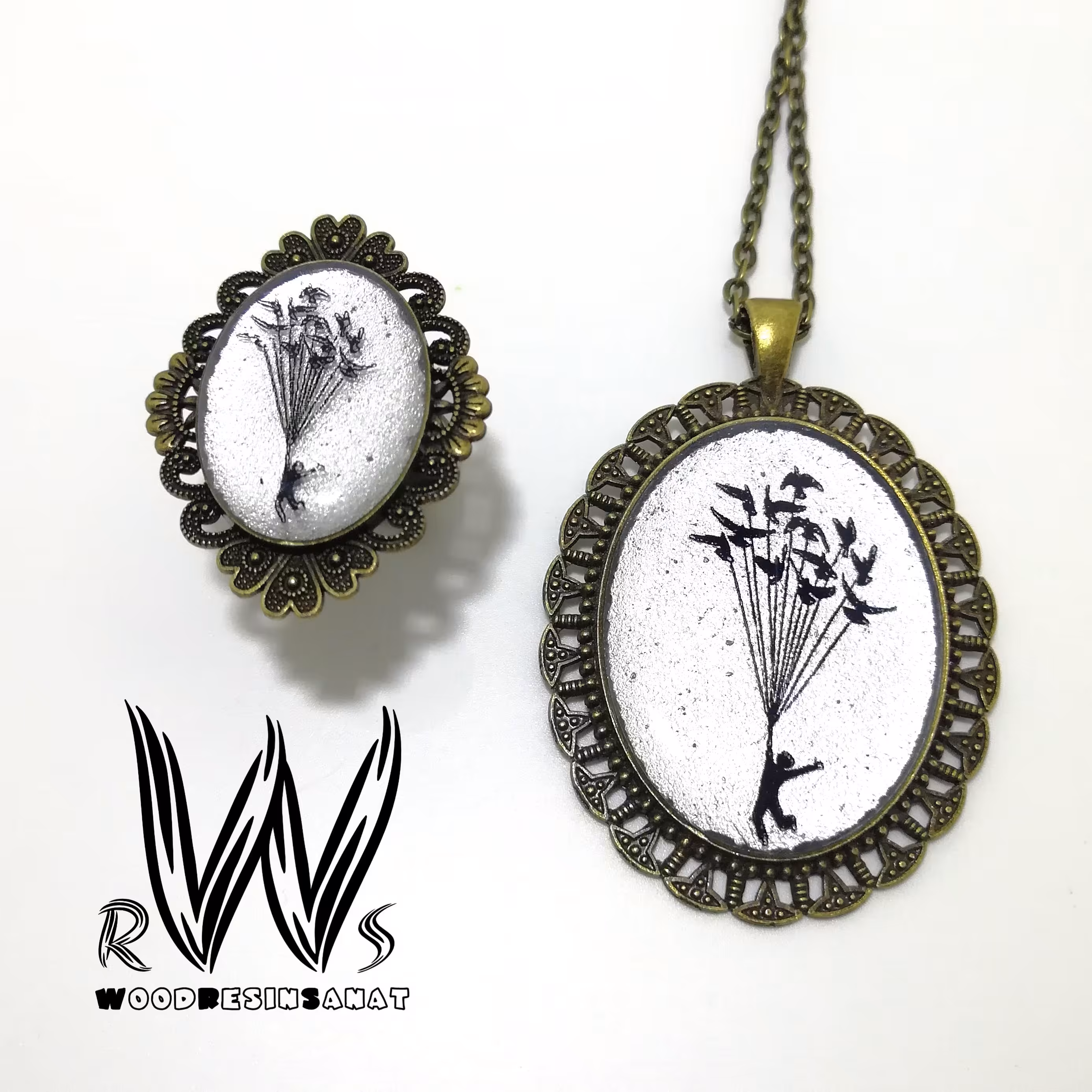 نیم ست زیورآلات رزین کد 218