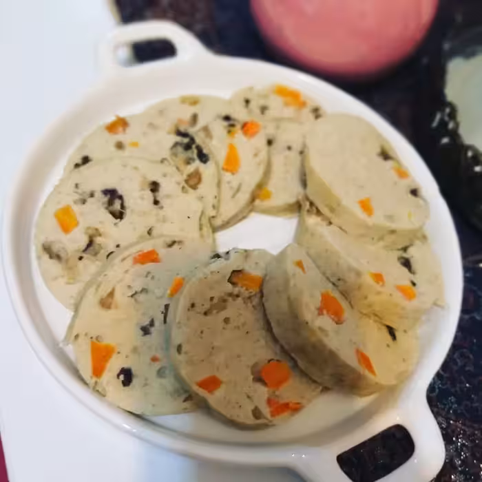 کالباس پنیری بوقلمون باپنیرپیتزای خانگی  روغن زیتون  شیرخشک خانگی اردکامل گندم 