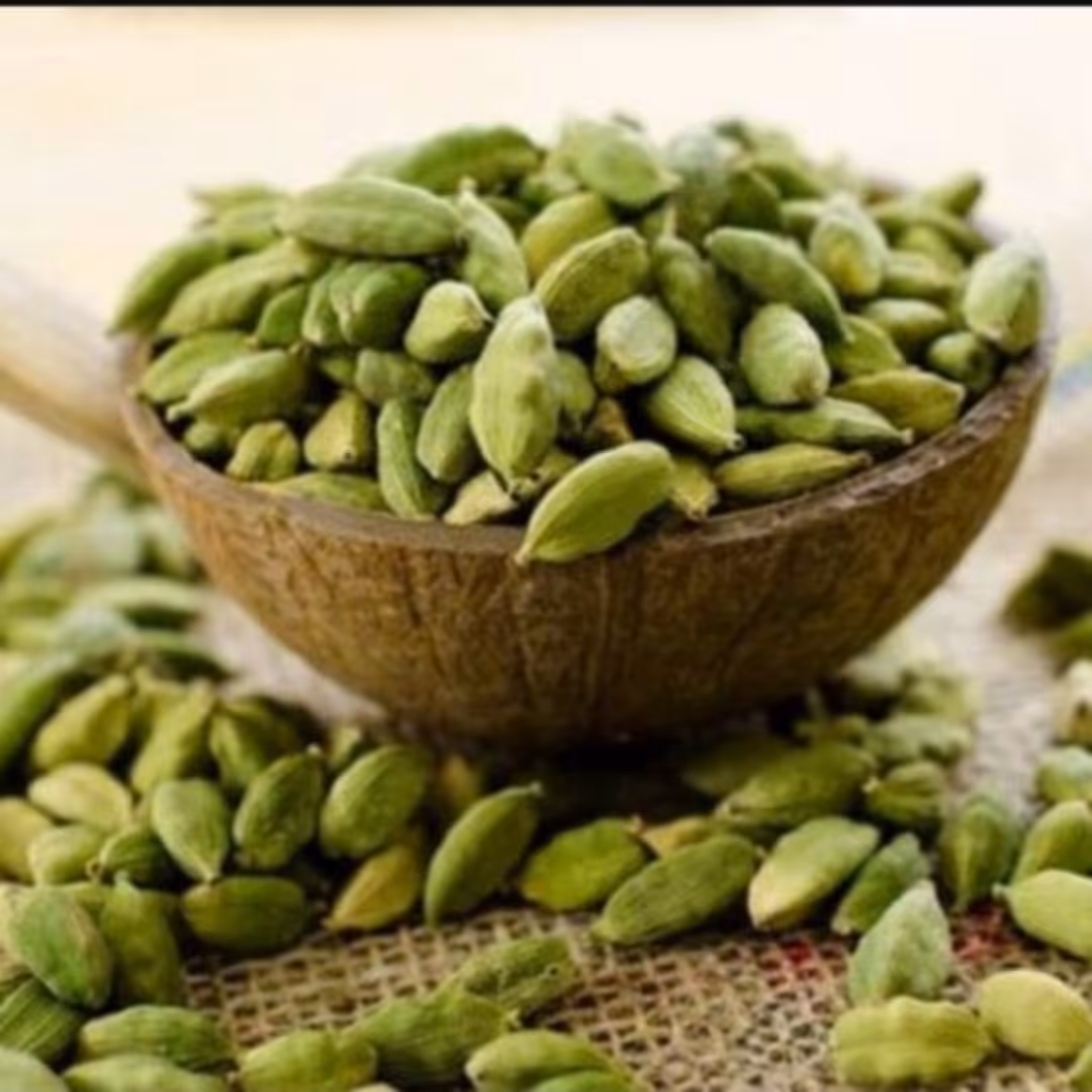 هل سبز اعلا هل مرغوب اکبر (50 گرم) هل اکبر هل سبز با کیفیت فوق العاده هل اکبر اعلا (پک ده عدد پنج گرمی)