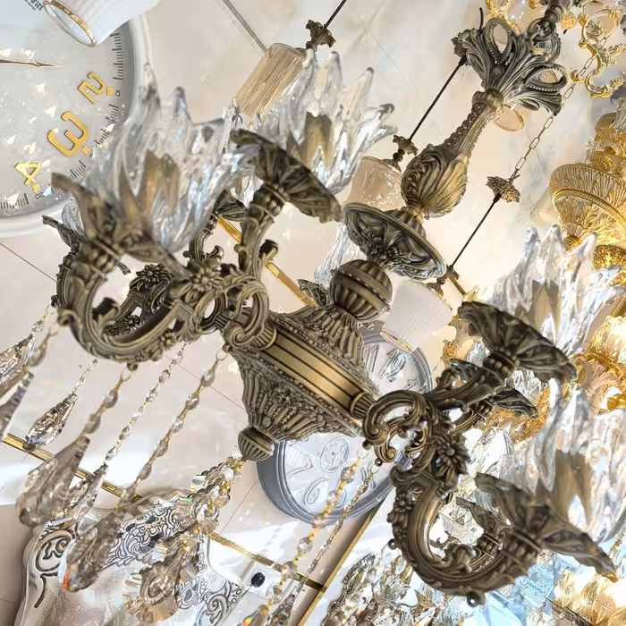 لوستر دوگل بزرگ 4 شاخه 8 لامپه شاخه بزرگ طوق بزرگ قطر لوستر 70 سانت آنتیک