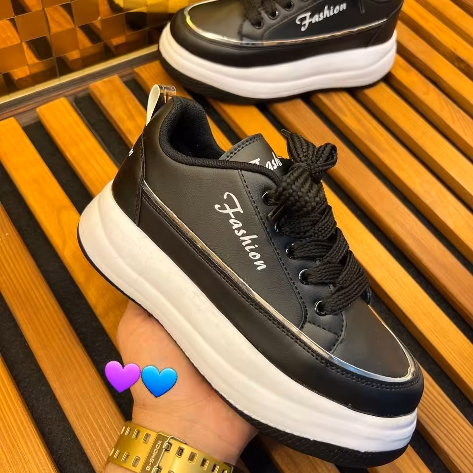 کتونی
Model new
کد 490
قالب استاندارد
زیره پیو 
جنس رویه چرم صنعتی  
Size37ta40