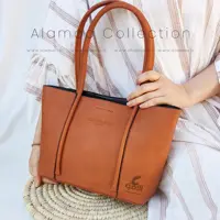 کیف دستی بزرگ زنانه مدل دیور کد B204 به همراه کیف کوچک آرایشی