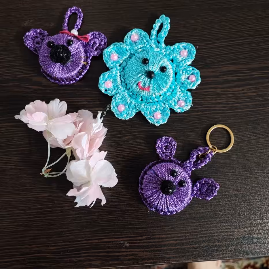 جاکلیدی طرح خرس مهربون وموش زرنگ در رنگ بندی دلخواه با مرغوب ترین جنس الیاف