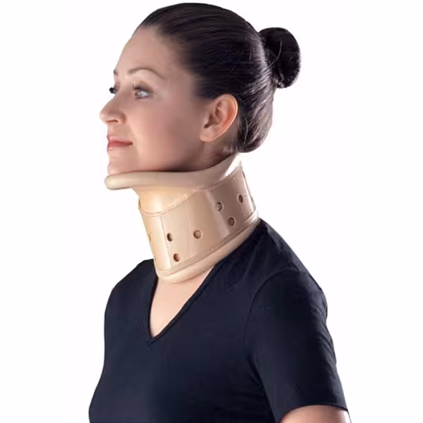 گردبند طبی سخت چانه دار اوپو OPPO 4190 CERVICAL COLLAR DELUXE