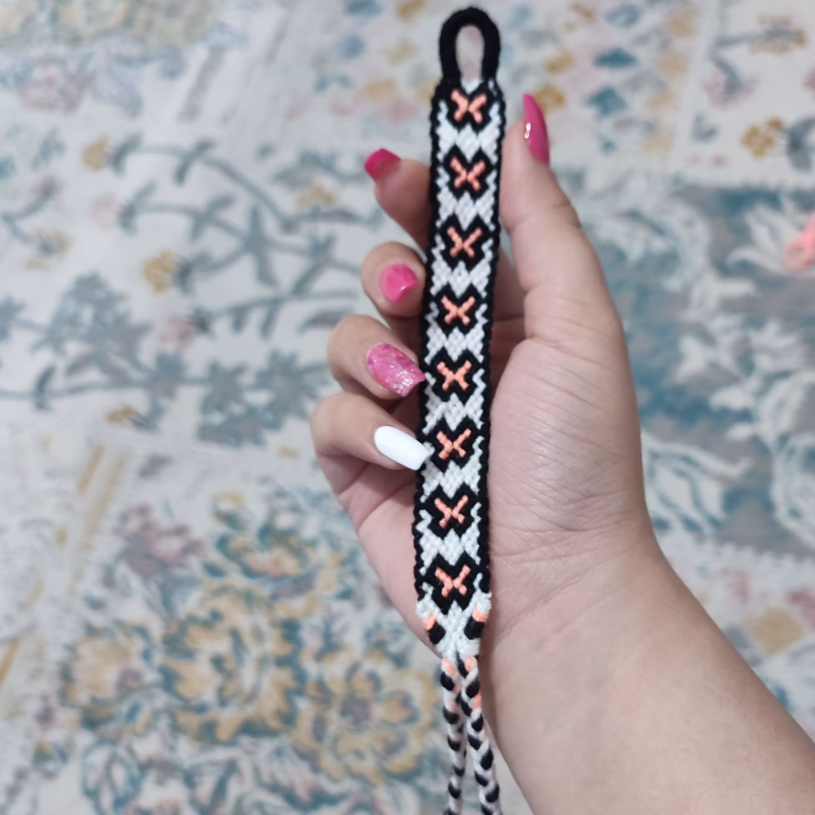 دستبند و پابند پروانه 