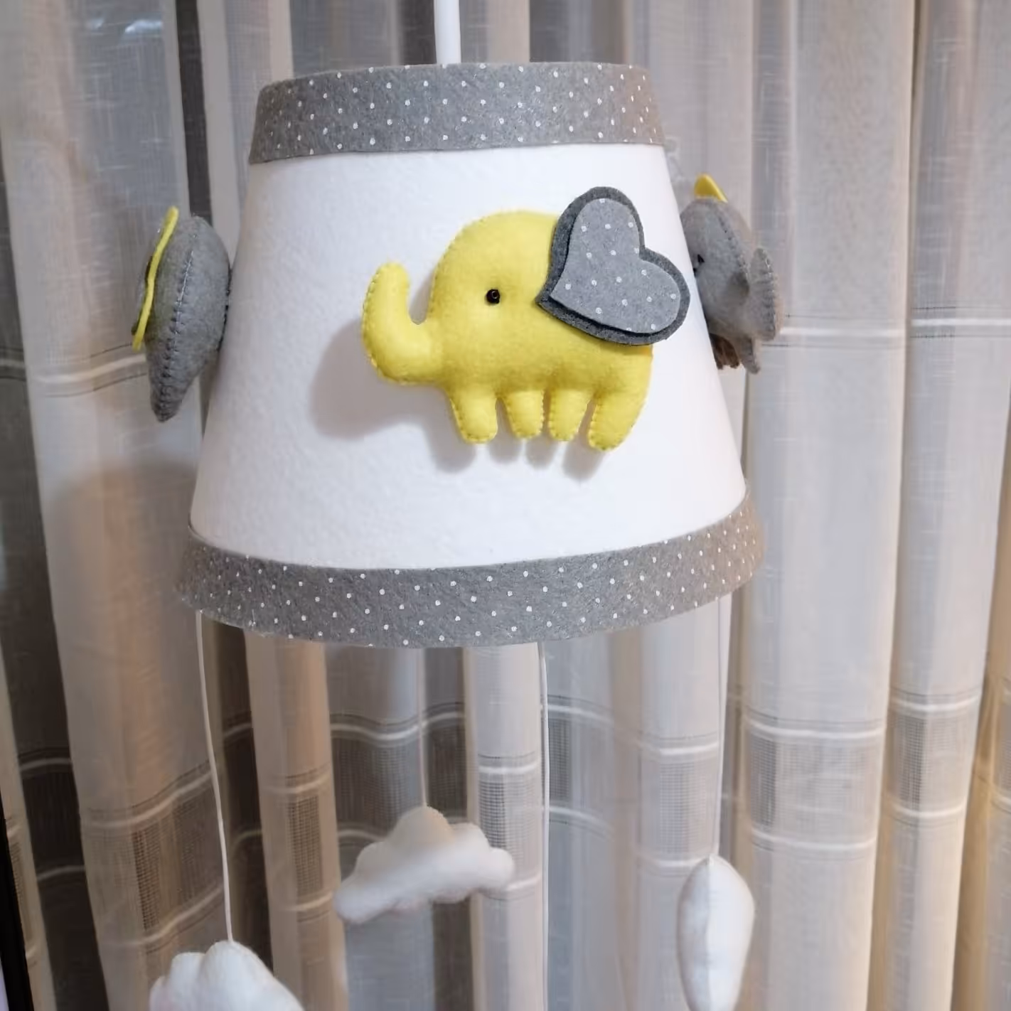 لوستر  کودک طرح فیل