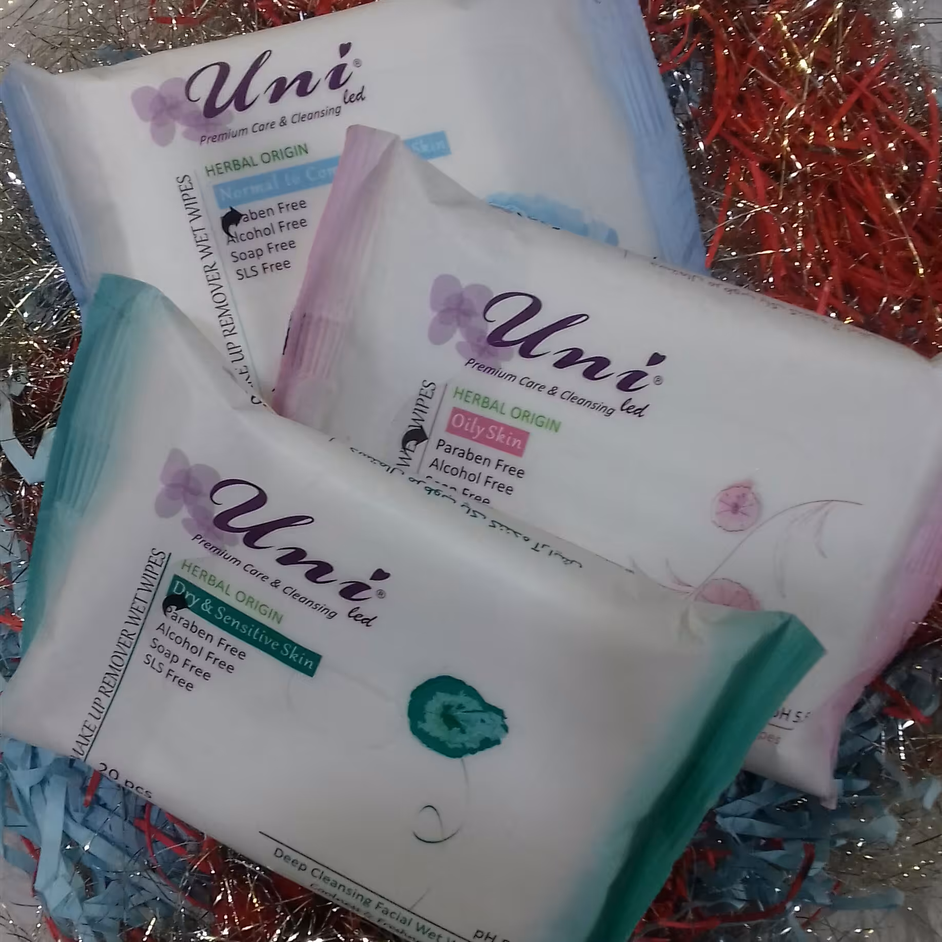 دستمال مرطوب (آرایش پاکن ) یونی لد مخصوص پوستهای چرب و خشک و معمولی