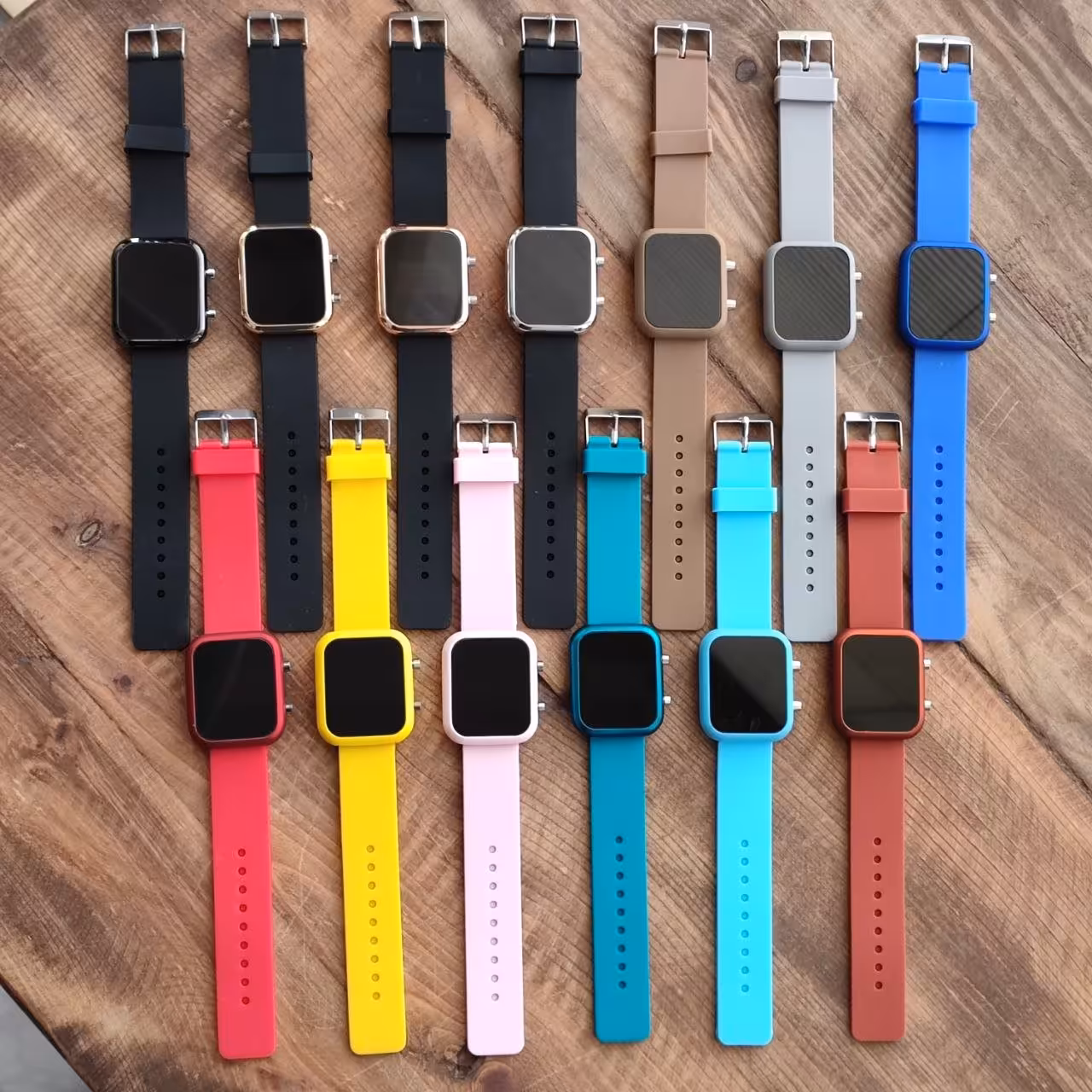 ساعت بند ژله ای