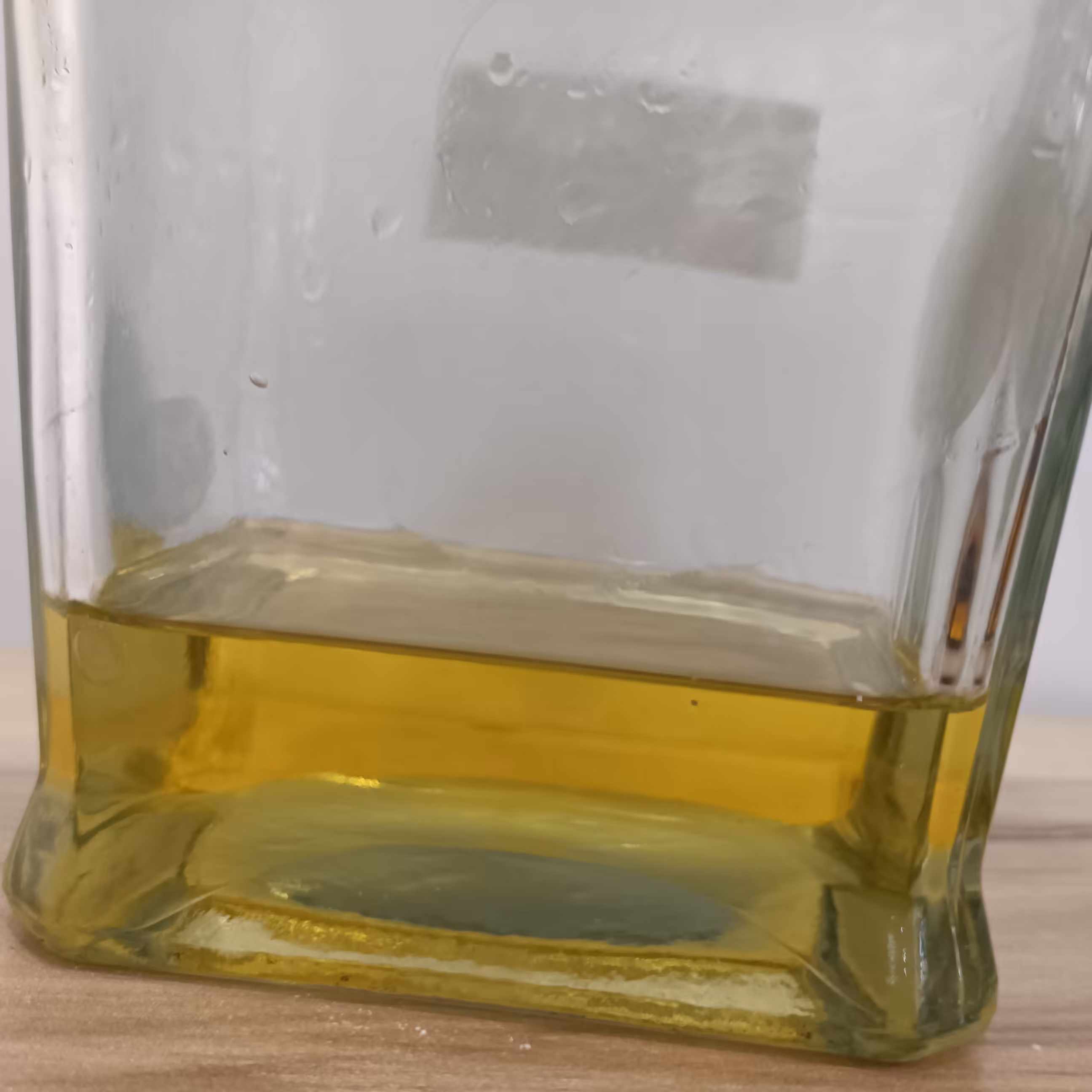 روغن بادام شیرین نیم لیتر