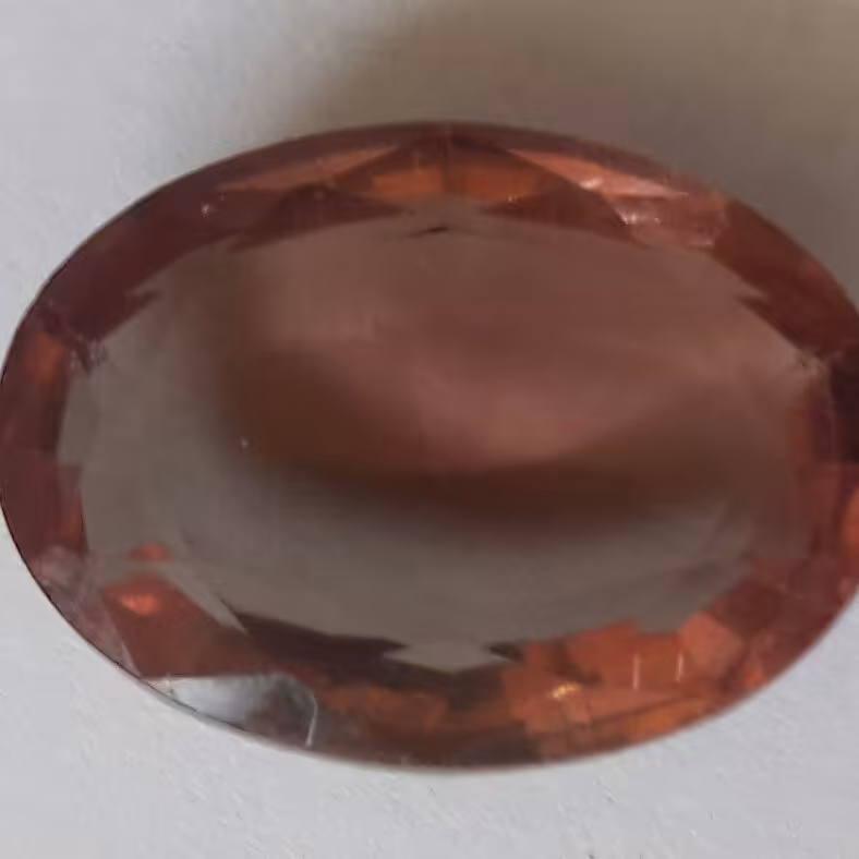 نگین الکساندریت 7رنگ بسیار خاص و زیبا6ونیم قیراط