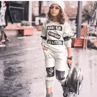 لباس بچگانه ست دو تیکه اسپرت