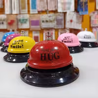 زنگ رومیزی ، رنگی 