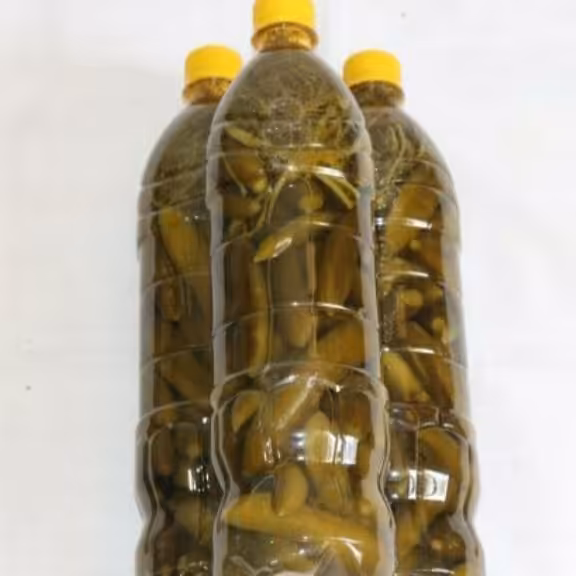 خیارشور  تازه تخمیری چهاربطری یک ودویست پنچاهلیتری 