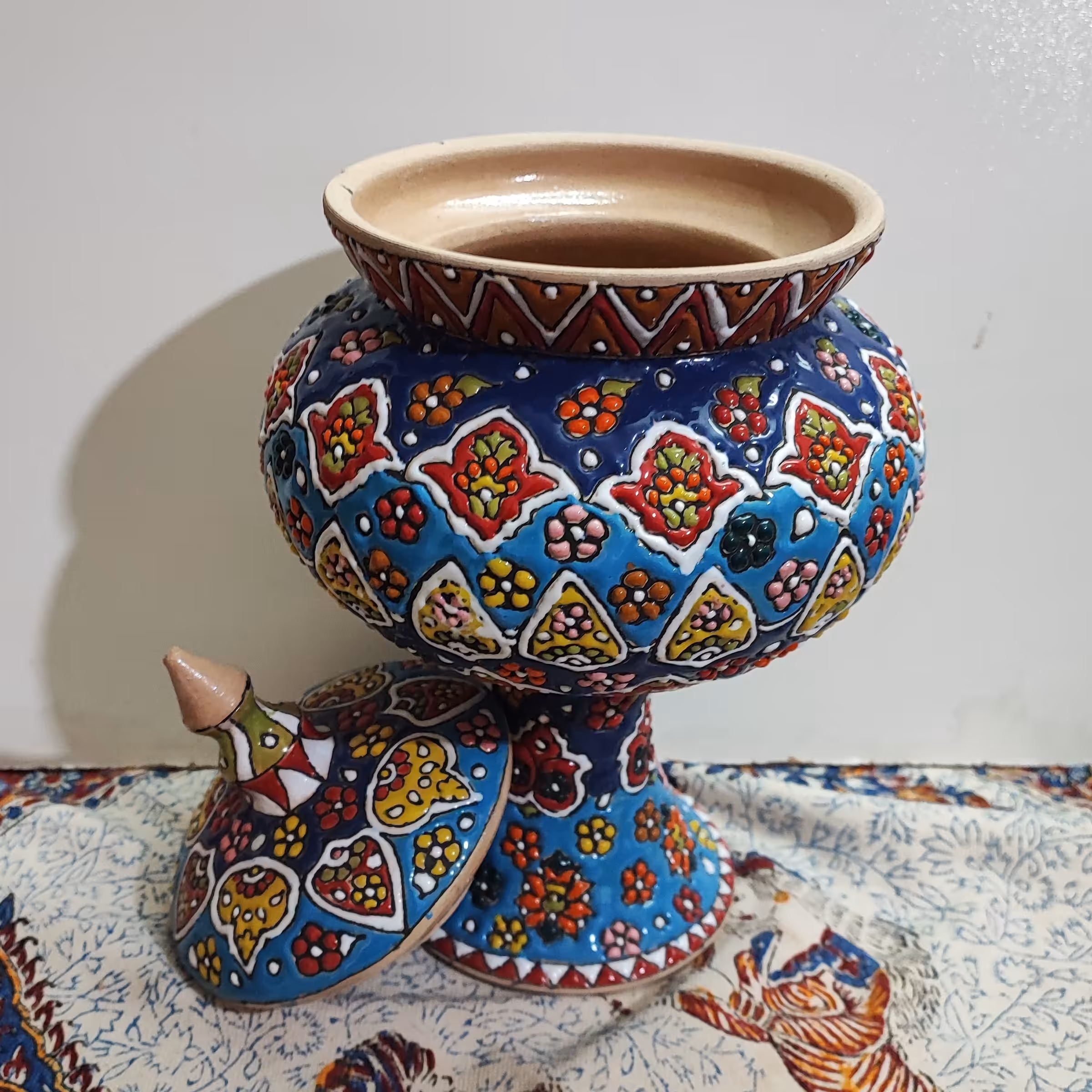 شکلات خوری