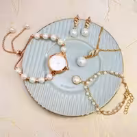 ست دستبند و نیم ست