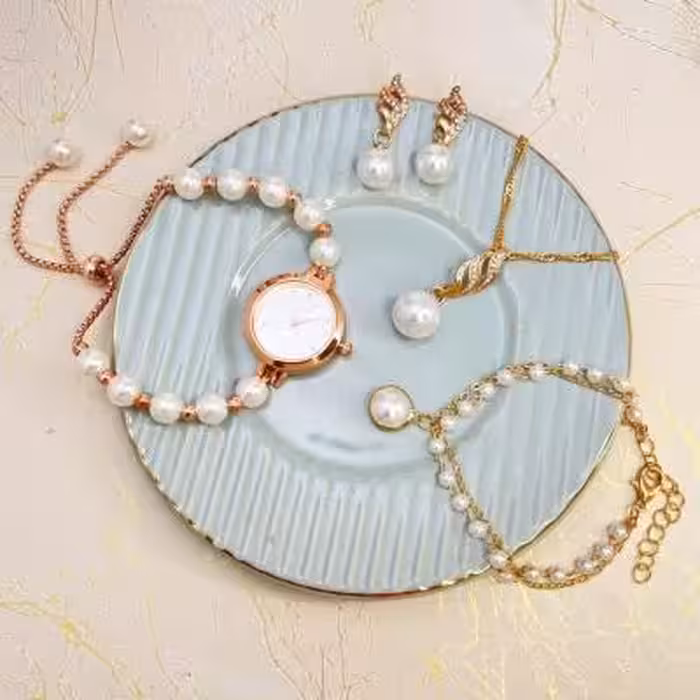 ست دستبند و نیم ست