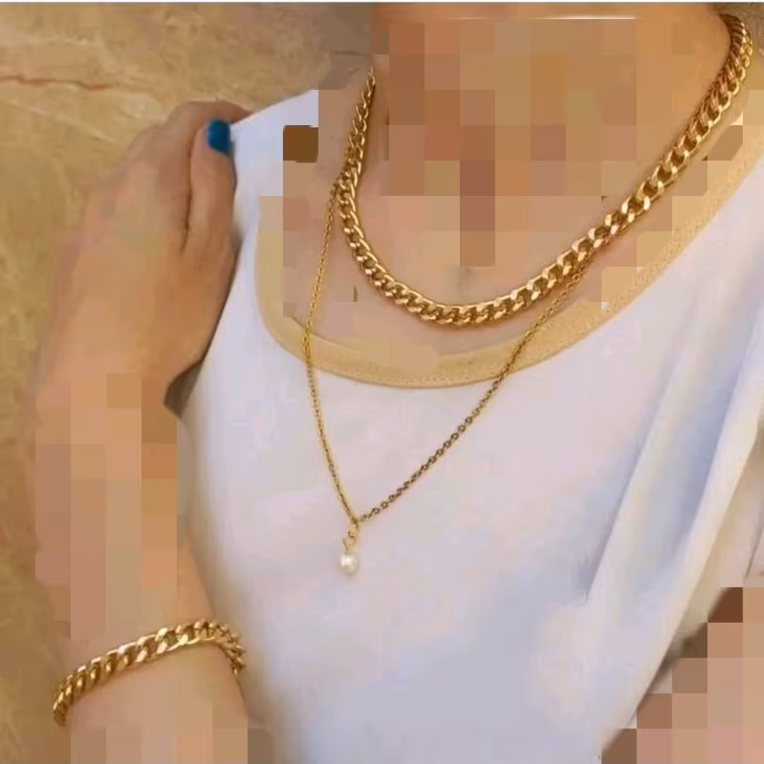 ست دستبند و گردنبند کارتیر و زنجیر مروارید استیل