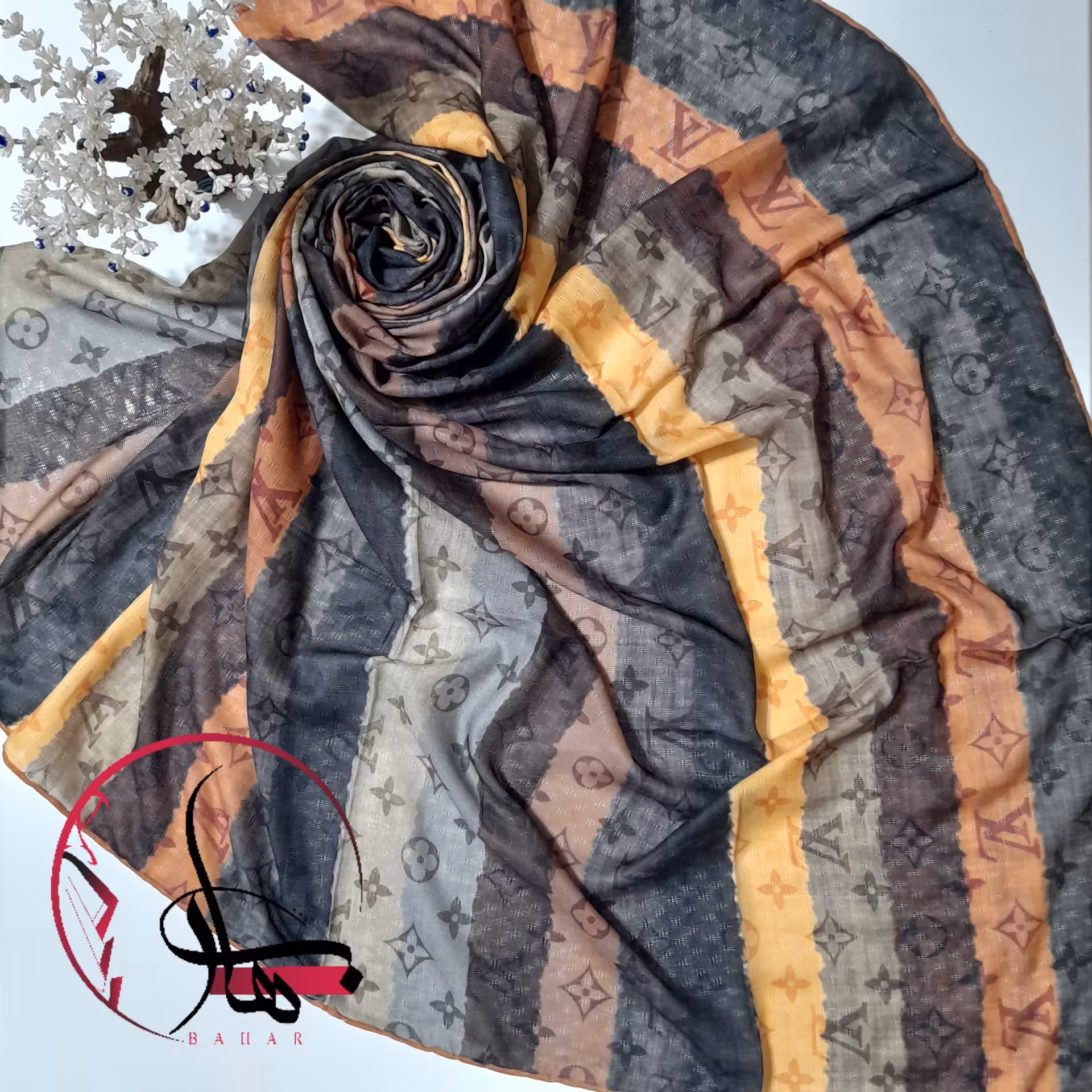 روسری نخی مربعی پائیزه