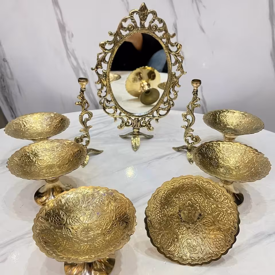 ست هفت سین تمام برنجی ساخت هند با کیفیت بسیار بالا و سنگین تزیینی دکوری بسیار زیبا و کلکسیونی 