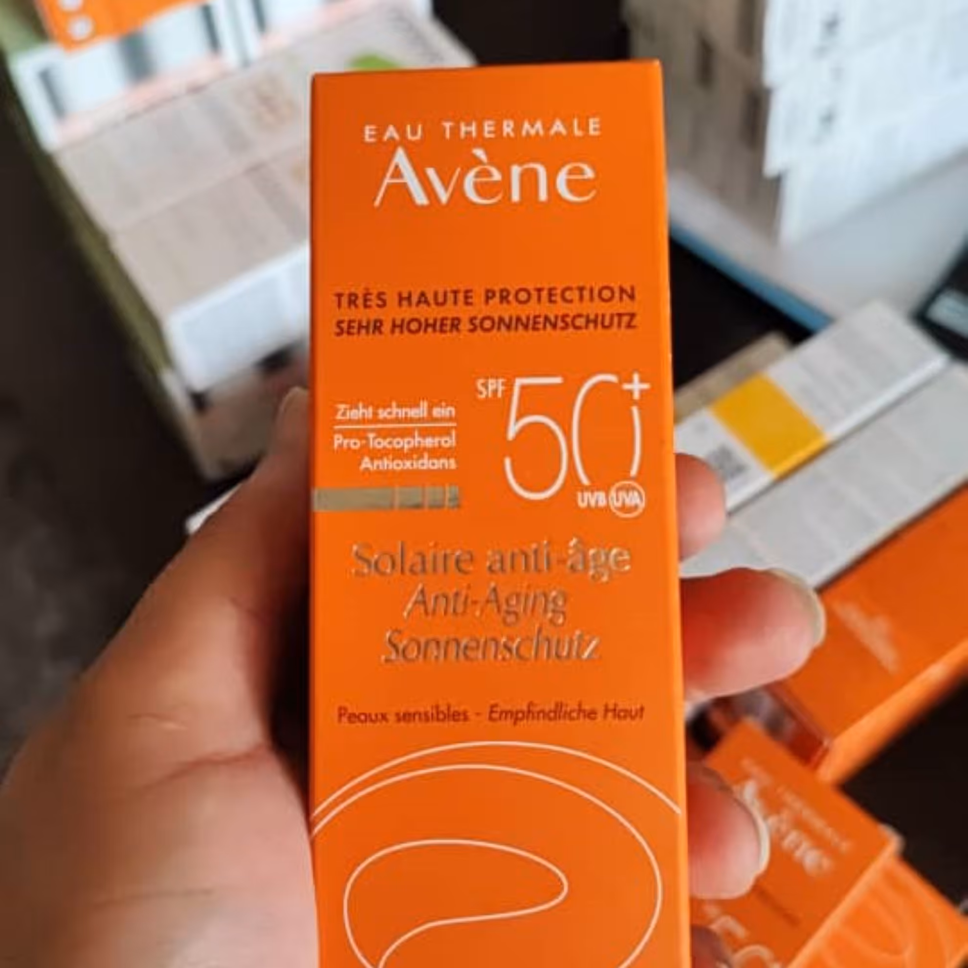 ضدآفتاب ضد لک  اون اصل فرانسه 50 میلی لیتر 