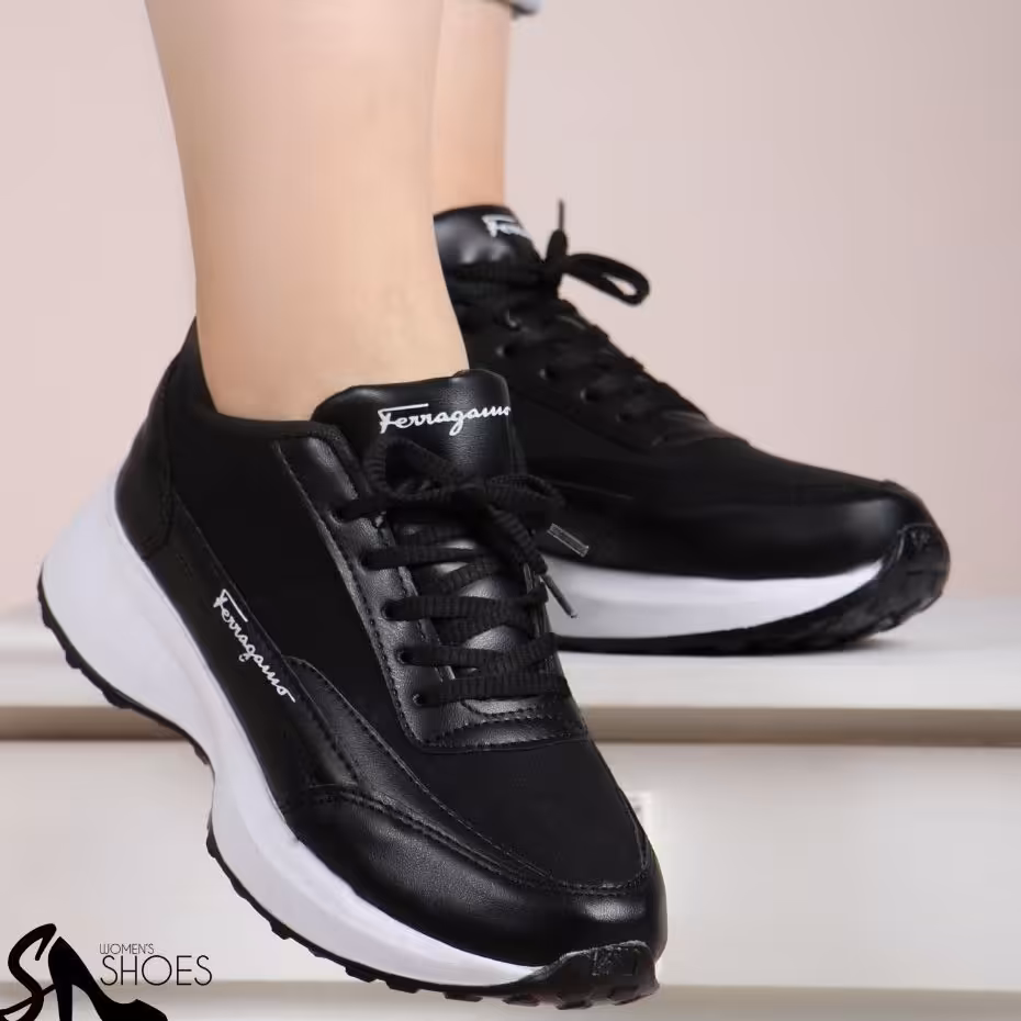 کتونی اسپرت جدید
جنس زیره پیو
سبک و راحت
سایز 37 تا 40