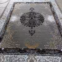 فرش12متری  هالیدی دودی 500شانه نخ پلاستیکی کاشان