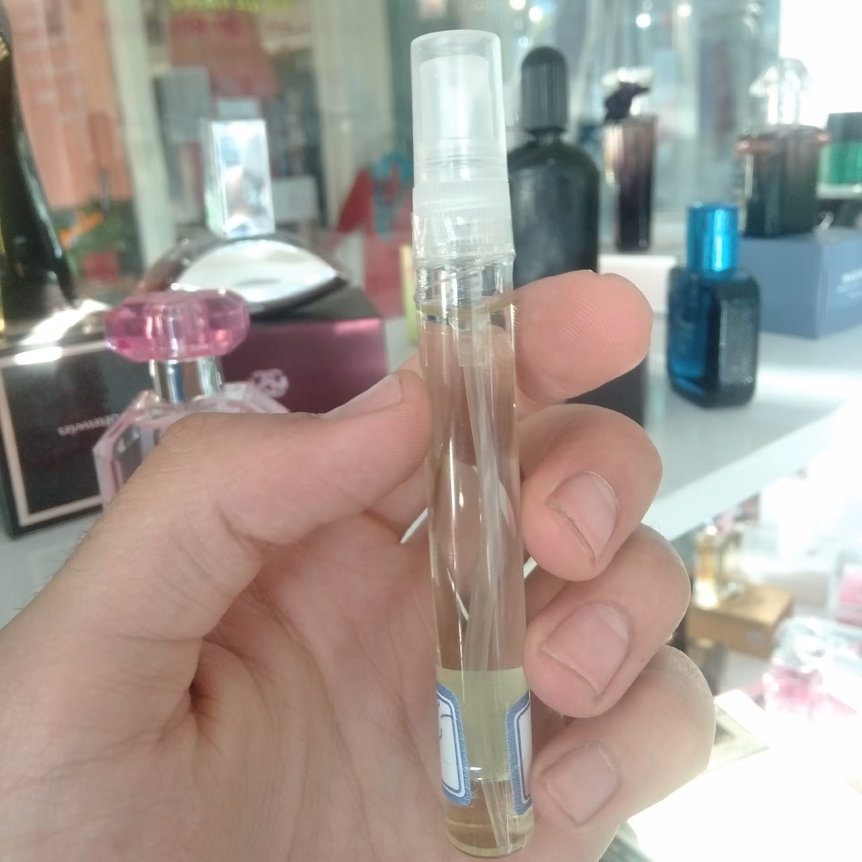 عطر غنچه گل محمدی 10میل خالص بسیار باکیفیت