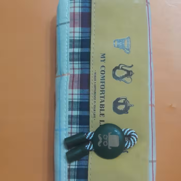 جامدادی پارچه ای یک زیپ    خیام شمالی نوشت افزار پاکزادی 